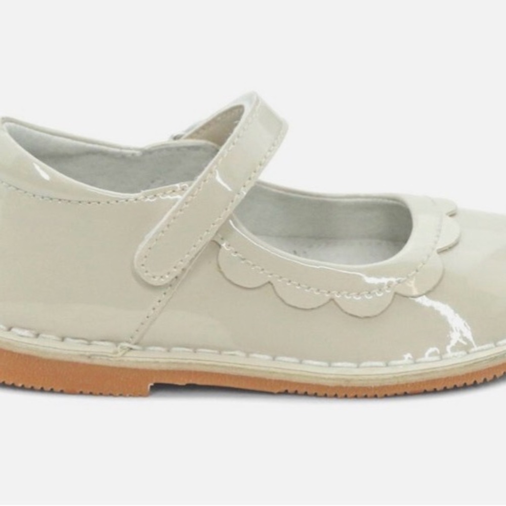 L'Amour Patent Leather Mary Jane Shoes Violette Baby/Toddler Size 6